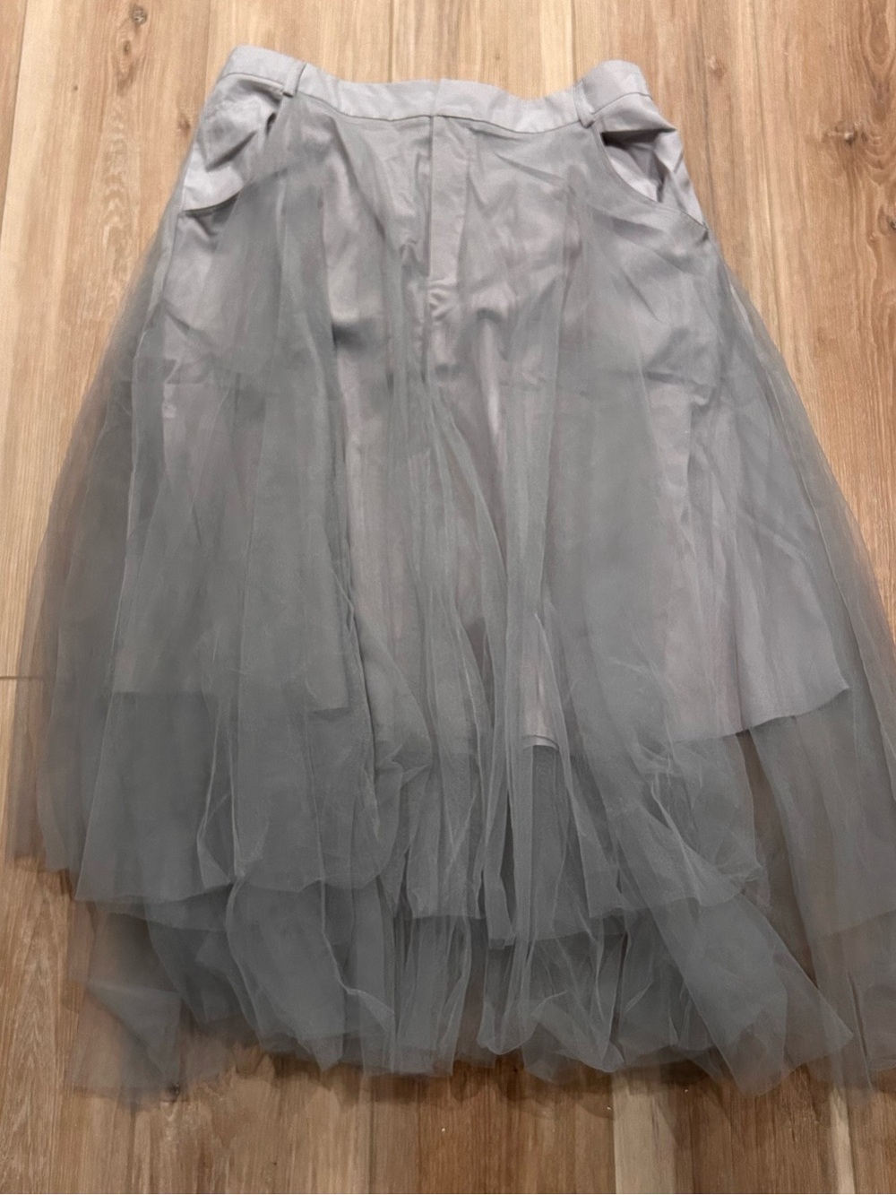 Gray Tulle Full Skirt / Petticoat NWOT